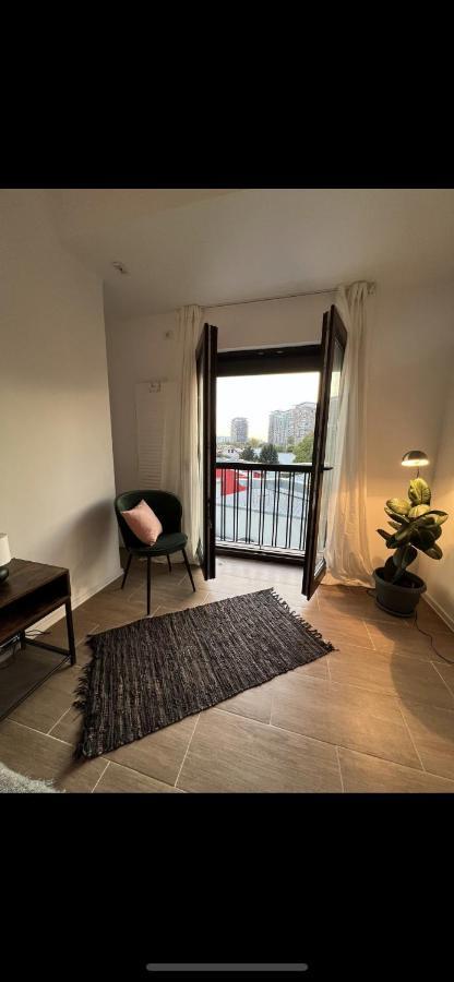 Апартаменты Perla Apartament Бухарест Экстерьер фото