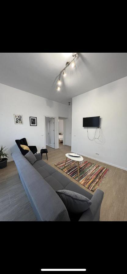 Апартаменты Perla Apartament Бухарест Экстерьер фото