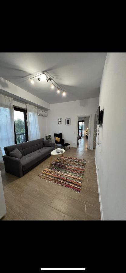 Апартаменты Perla Apartament Бухарест Экстерьер фото